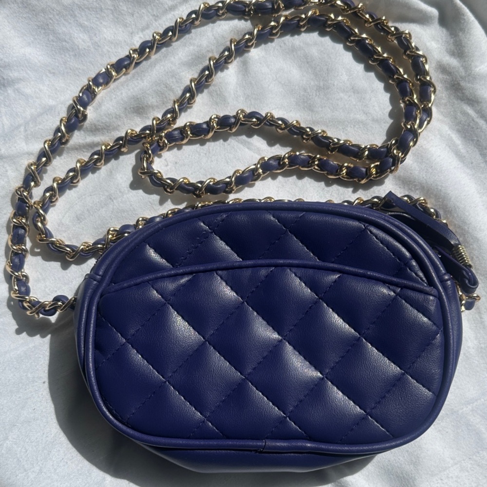 Mundi Quilted purple Crossbody with Gold Chain Strap
